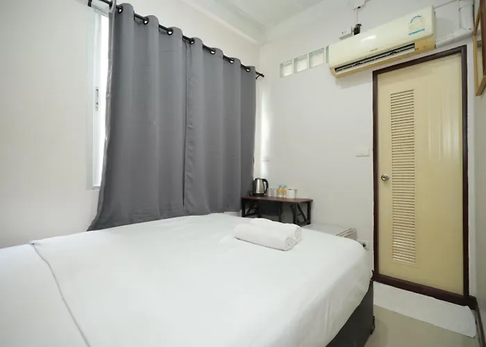 Xxznap Khaosan สแนป ตรอกข้าวสาร